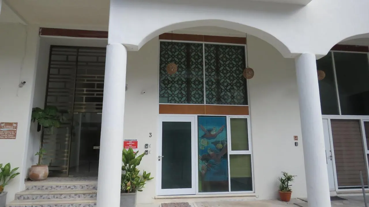 Gorgeous Duplex Mamitas Beach Jacuzzi 3Bd Lock-Out Playa del Carmen Mexico