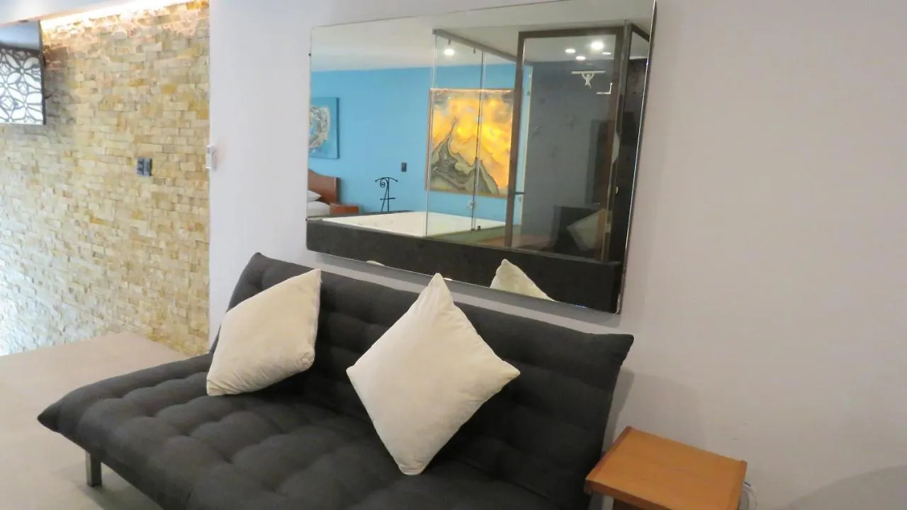 Gorgeous Duplex Mamitas Beach Jacuzzi 3Bd Lock-Out Playa del Carmen