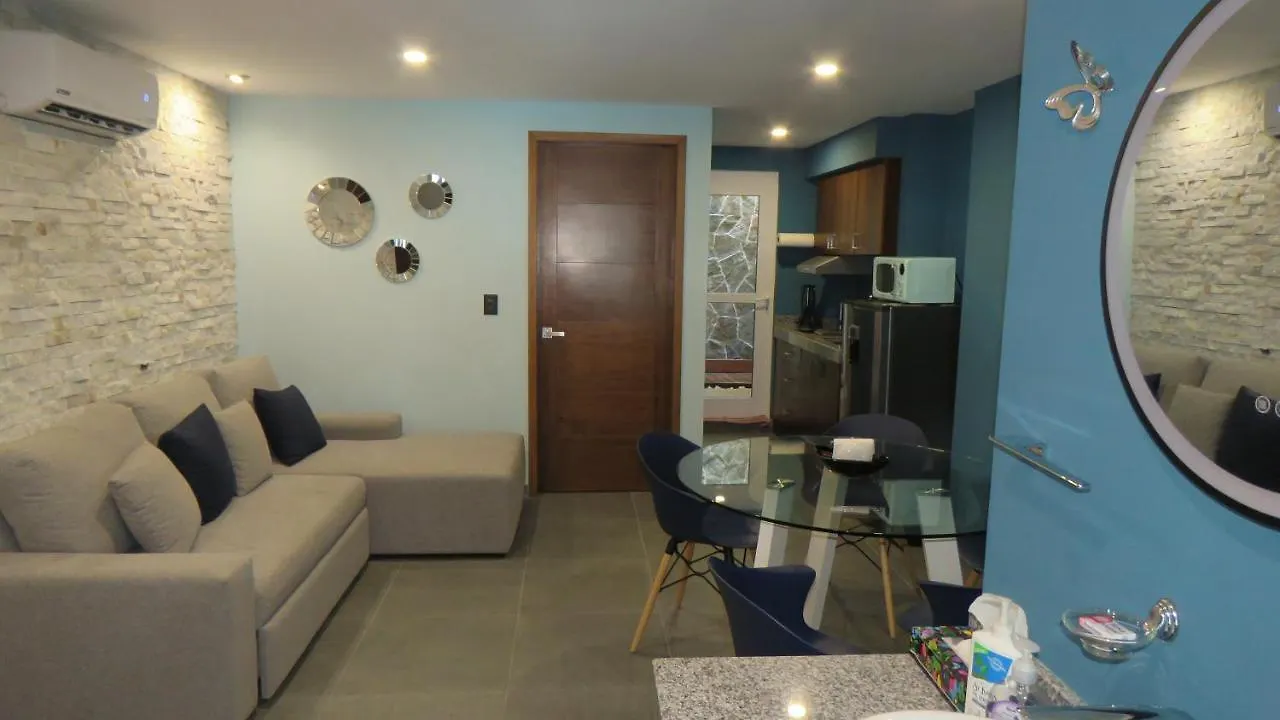 Apartment Gorgeous Duplex Mamitas Beach Jacuzzi 3Bd Lock-Out Playa del Carmen Mexico