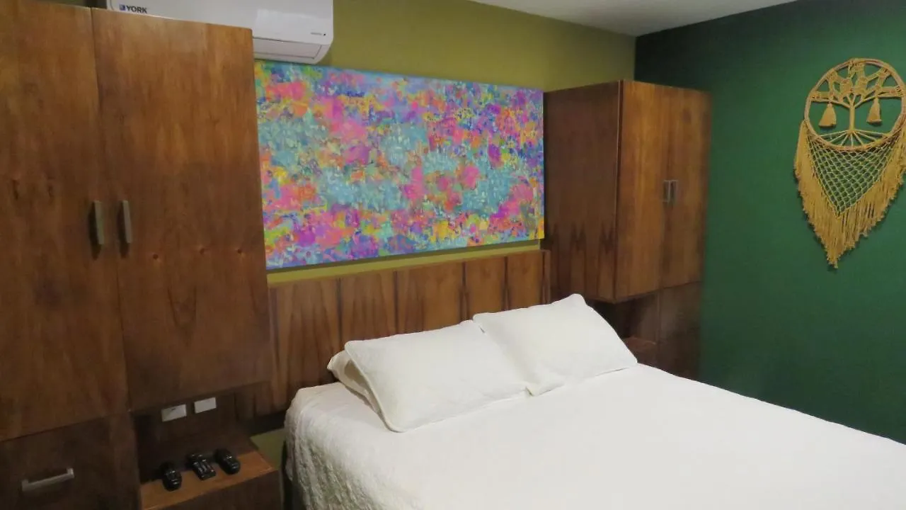 Gorgeous Duplex Mamitas Beach Jacuzzi 3Bd Lock-Out Playa del Carmen